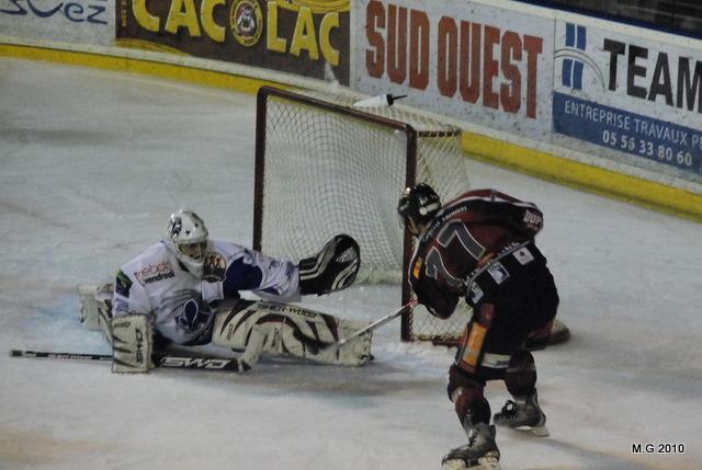 Photo hockey Division 1 - D1 : 22ème journée : Bordeaux vs Reims* - Bordeaux chute à domicile