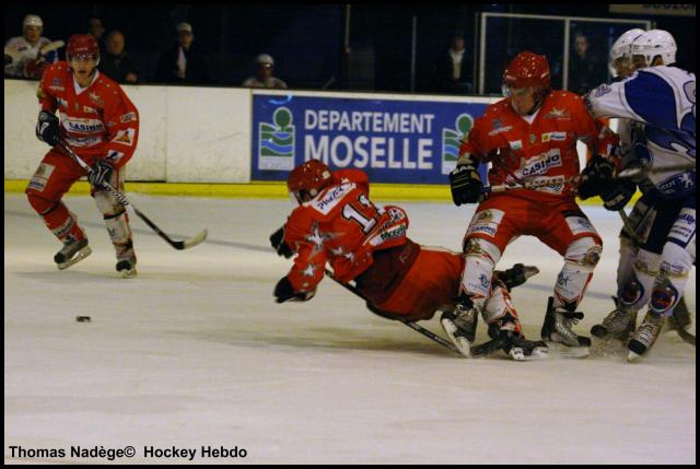 Photo hockey Division 1 - D1 : 24ème journée : Amnéville vs Reims* - Sortie manquée