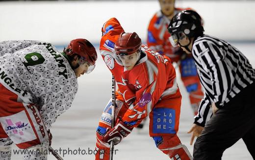 Photo hockey Division 1 - D1 : 25ème journée : Valence vs Anglet - Sortie ratée