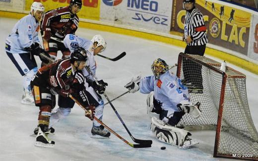 Photo hockey Division 1 - D1 - 8ème journée : Bordeaux vs Montpellier  - Le bon coup !