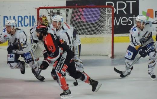 Photo hockey Division 1 - D1 : Play Off - 1/2 finale, match 2 : Bordeaux vs Reims* - A la porte de la finale Photo hockey Division 1 - D1 : Play Off - 1/2 finale, match 2 : Bordeaux vs Reims* - A la porte de la finale