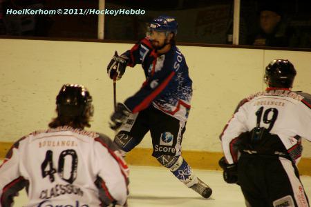 Photo hockey Division 1 - D1 Play Off 1/4 de finale  - match 2 : Brest  vs Mulhouse - Ça plane pour Brest.