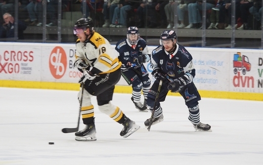 Photo hockey Division 1 - Division 1 - 1/4 de Finale - Match 5 : Dunkerque vs Strasbourg  - Strasbourg qualifié surprise en demi-finale