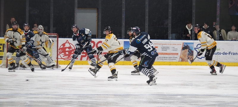 Photo hockey Division 1 - Division 1 - 1/4 de Finale - Match 5 : Dunkerque vs Strasbourg  - Strasbourg qualifié surprise en demi-finale