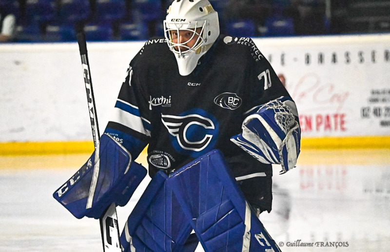 Photo hockey Division 1 - Division 1 - 1/4 de Finale match 2 : Nantes vs Caen  - Les Corsaires de Nantes coulent les drakkars et mènent la série