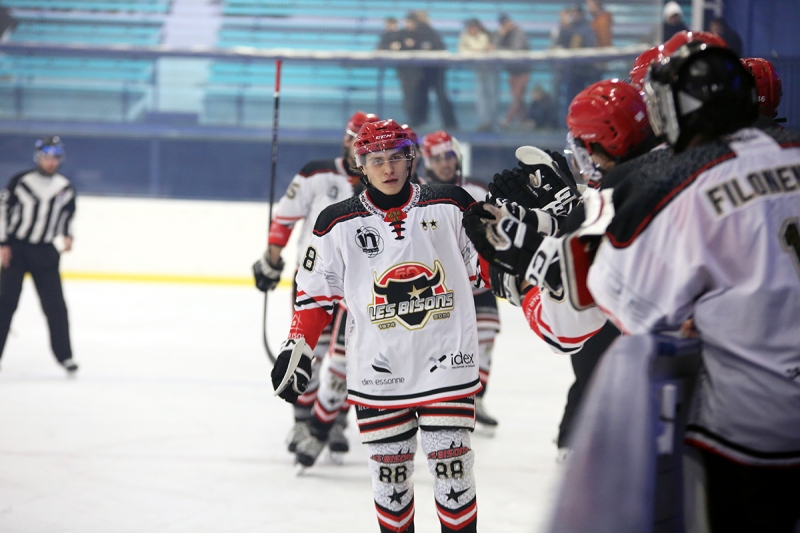 Photo hockey Division 1 - Division 1 - 1/8 de Finale - Match 2 : Mont-Blanc vs Neuilly/Marne - Mont-Blanc force un match 3 !