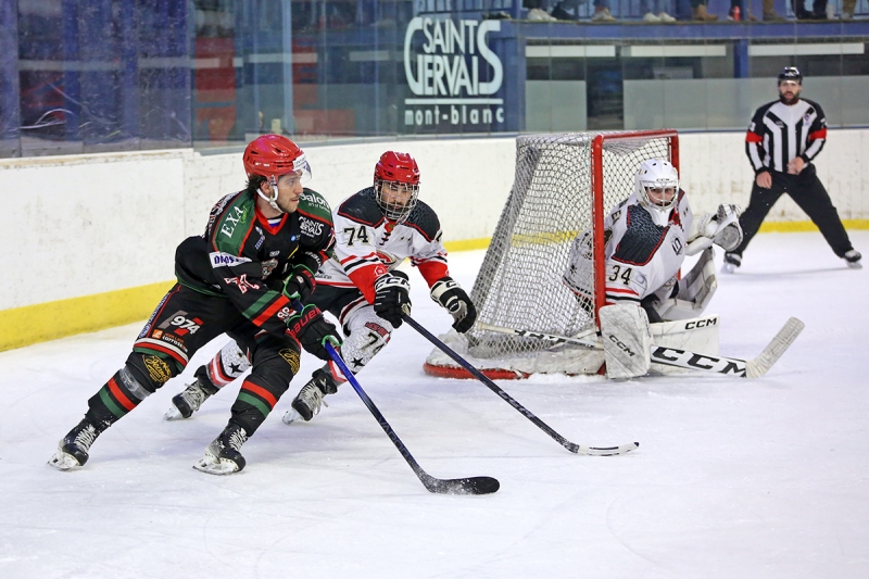 Photo hockey Division 1 - Division 1 - 1/8 de Finale - Match 2 : Mont-Blanc vs Neuilly/Marne - Mont-Blanc force un match 3 !