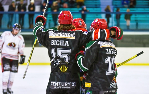 Photo hockey Division 1 - Division 1 : 10ème journée : Mont-Blanc vs Morzine-Avoriaz - Un derby disputé !
