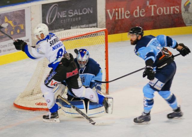 Photo hockey Division 1 - Division 1 : 10ème journée : Tours  vs Courchevel-Méribel-Pralognan - Une victoire importante 