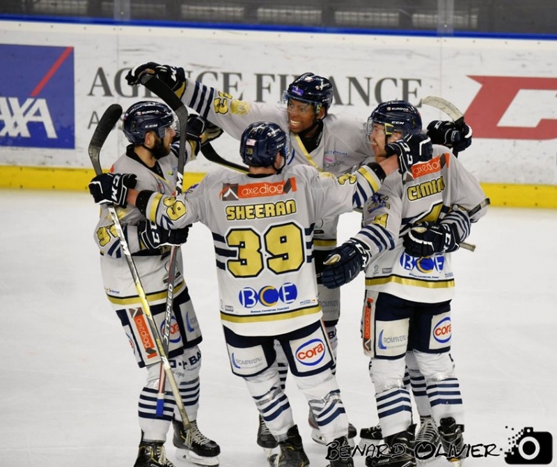 Photo hockey Division 1 - Division 1 : 11ème journée : Cergy-Pontoise vs Dunkerque - Les Corsaires emportent le butin