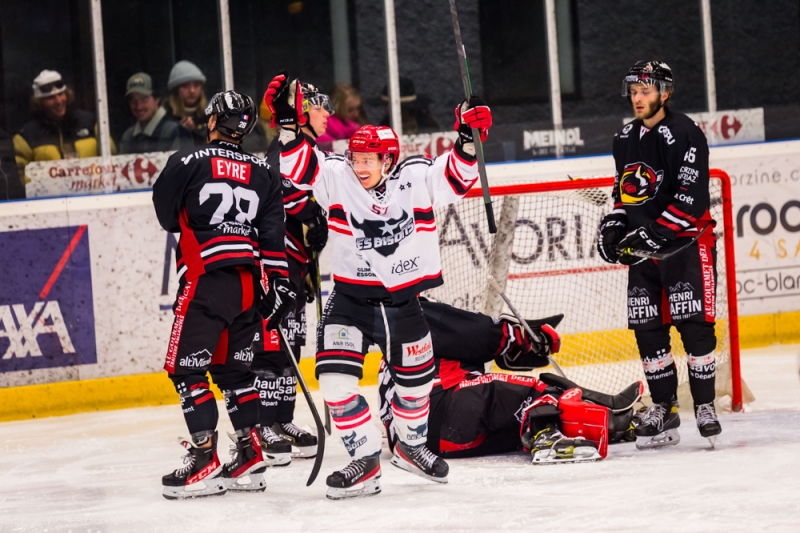 Photo hockey Division 1 - Division 1 : 11ème journée : Morzine-Avoriaz vs Neuilly/Marne - C