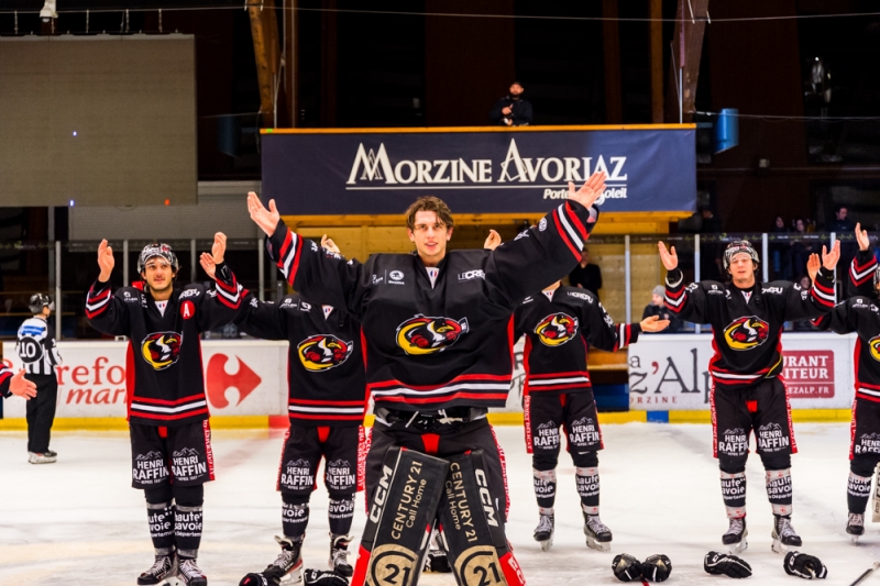 Photo hockey Division 1 - Division 1 : 11ème journée : Morzine-Avoriaz vs Neuilly/Marne - C