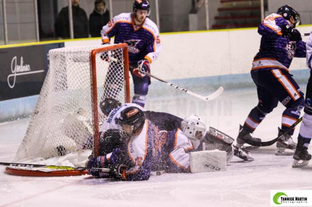 Photo hockey Division 1 - Division 1 : 12ème journée : Clermont-Ferrand vs Tours  - La motivation n