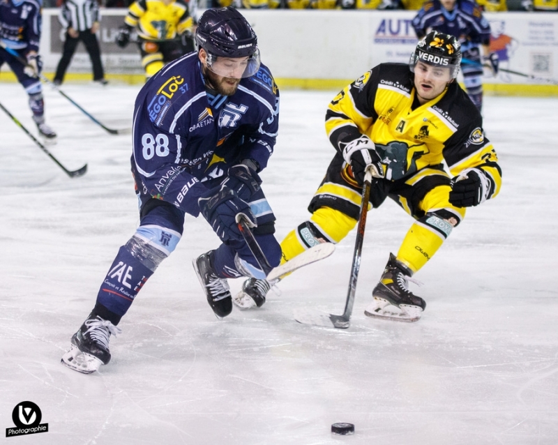 Photo hockey Division 1 - Division 1 : 12ème journée : Tours  vs Chambéry - Tours s
