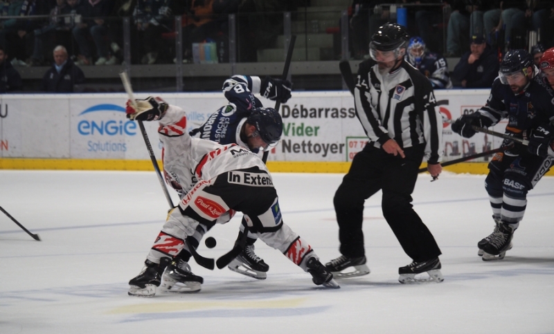 Photo hockey Division 1 - Division 1 : 13ème journée : Dunkerque vs Cholet  - Cholet s’impose dans les dernières secondes à Dunkerque
