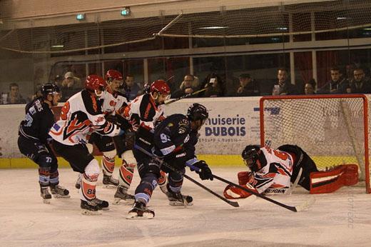 Photo hockey Division 1 - Division 1 : 13ème journée : Tours  vs Neuilly/Marne - Tours vainqueur aux tirs aux buts
