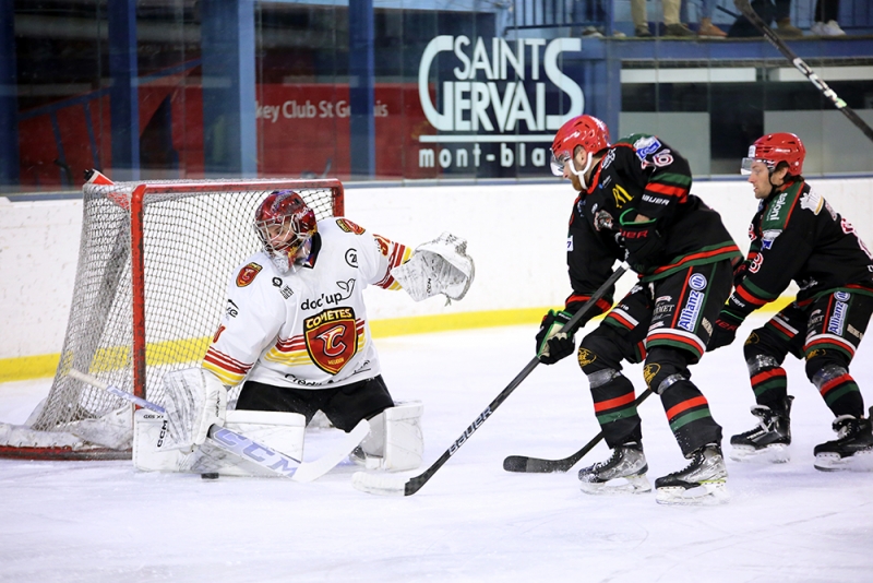 Photo hockey Division 1 - Division 1 : 13ème journée : Mont-Blanc vs Meudon - Les Comètes résistent au froid