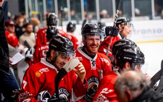 Photo hockey Division 1 - Division 1 : 14ème journée : Morzine-Avoriaz vs Nantes - Morzine retrouve le sourire