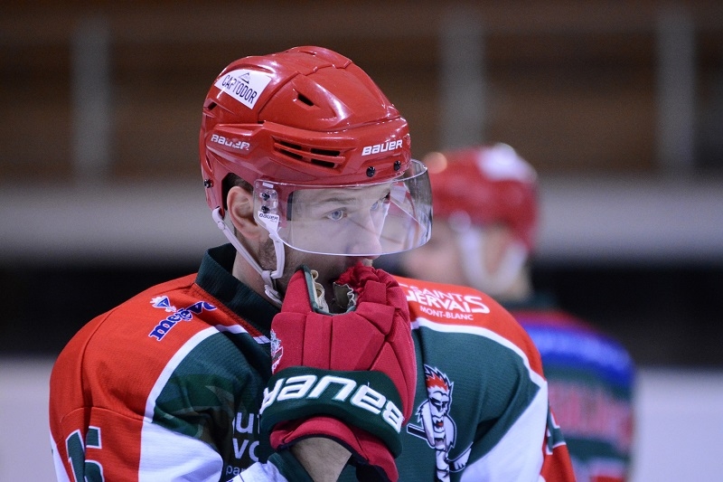 Photo hockey Division 1 - Division 1 : 15ème journée : Mont-Blanc vs Nantes - Nantes en maîtrise
