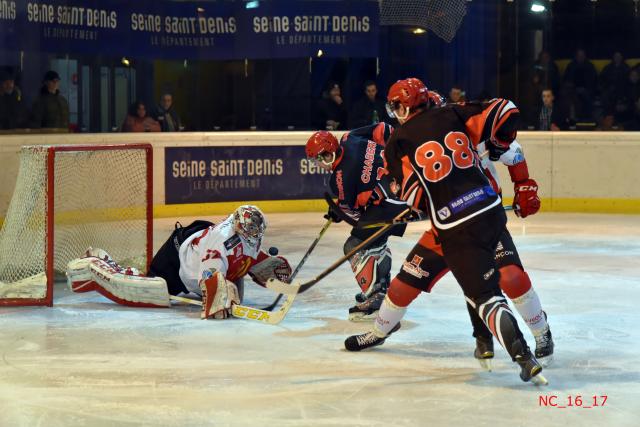 Photo hockey Division 1 - Division 1 : 16ème journée : Neuilly/Marne vs Briançon  - Briançon enfonce les Bisons