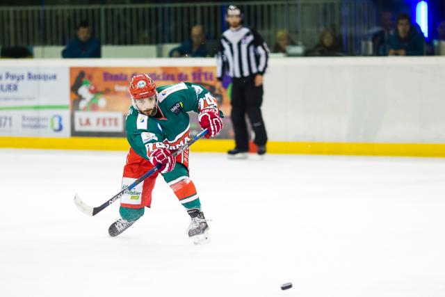 Photo hockey Division 1 - Division 1 : 17ème journée : Anglet vs Neuilly/Marne - D1 : L