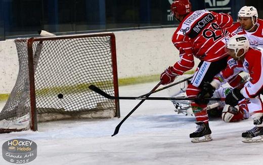 Photo hockey Division 1 - Division 1 : 17ème journée : Mont-Blanc vs La Roche-sur-Yon - Il est souffrance, puis délivrance…