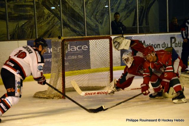 Photo hockey Division 1 - Division 1 : 18ème journée : Courbevoie  vs Mulhouse - Le poison des Scorpions agit tardivement