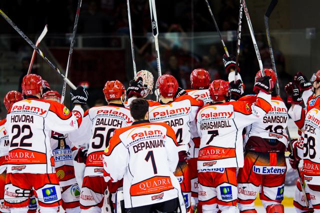 Photo hockey Division 1 - Division 1 : 19ème journée : Anglet vs Cholet  - Chassé-croisé