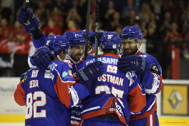 Photo hockey Division 1 - Division 1 : 1ère journée : Mulhouse vs Caen  - Mulhouse fait sombrer les Drakkars