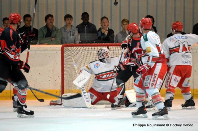 Photo hockey Division 1 - Division 1 : 1ère journée : Neuilly/Marne vs Anglet - Le réalisme basque