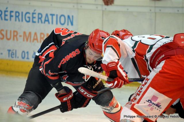 Photo hockey Division 1 - Division 1 : 1ère journée : Neuilly/Marne vs Anglet - Le réalisme basque