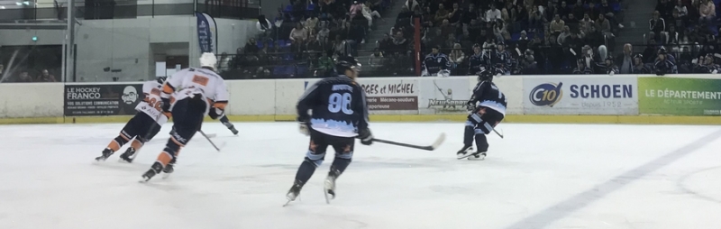 Photo hockey Division 1 - Division 1 : 1ère journée : Tours  vs Montpellier  - Tours démarre en fanfare