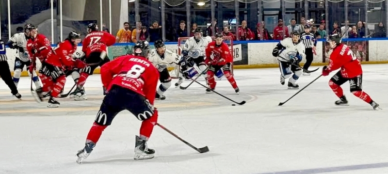 Photo hockey Division 1 - Division 1 : 1ère journée : Valenciennes vs Nantes - Valenciennes tombe face à Nantes malgré une prestation solide Photo hockey Division 1 - Division 1 : 1ère journée : Valenciennes vs Nantes - Valenciennes tombe face à Nantes malgré une prestation solide