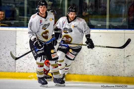 Photo hockey Division 1 - Division 1 : 21ème journée : Cergy-Pontoise vs Brest  - Les Albatros emportés par la marée verte