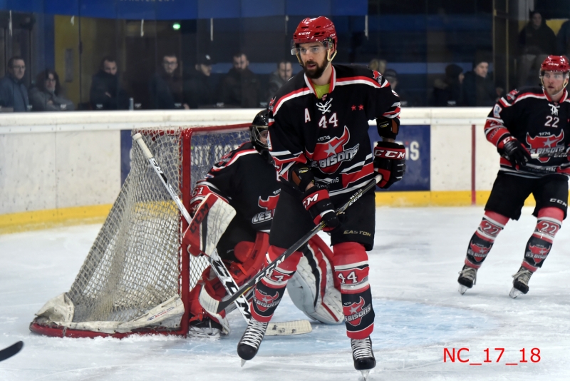 Photo hockey Division 1 - Division 1 : 21ème journée : Neuilly/Marne vs Cergy-Pontoise - Les Bisons maîtrisent
