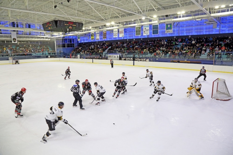 Photo hockey Division 1 - Division 1 : 22ème journée : Mont-Blanc vs Strasbourg  - Intense combat, succès strasbourgeois !