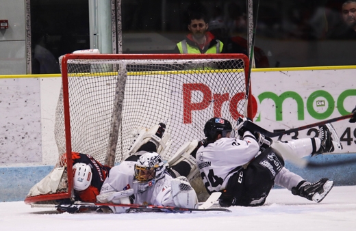 Photo hockey Division 1 - Division 1 : 24ème journée : Clermont-Ferrand vs Brest  - Dominer le premier tiers, n’est pas gagner la partie