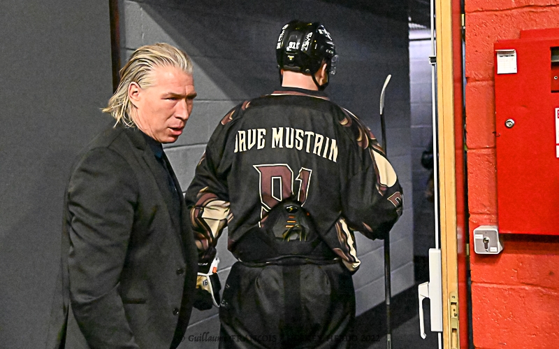 Photo hockey Division 1 - Division 1 : 24ème journée : Nantes vs Chambéry - Les Nantais s’imposent sans trembler face aux éléphants de Chambéry