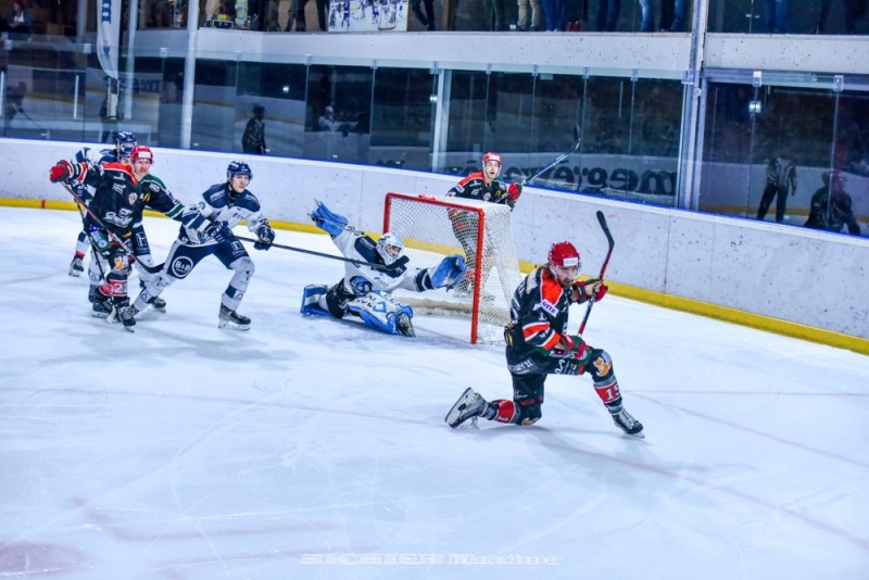 Photo hockey Division 1 - Division 1 : 25ème journée : Mont-Blanc vs Marseille - Marseille assomme les Yétis !