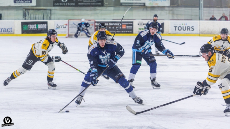 Photo hockey Division 1 - Division 1 : 26ème journée : Tours  vs Strasbourg  - Tours s