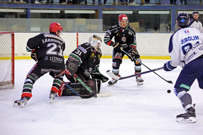 Photo hockey Division 1 - Division 1 : 26ème journée : Mont-Blanc vs Tours  - Les Remparts s’élèvent !