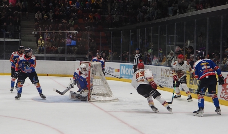 Photo hockey Division 1 - Division 1 : 29ème journée : Dunkerque vs Meudon - Dunkerque s’impose au bout du terme !