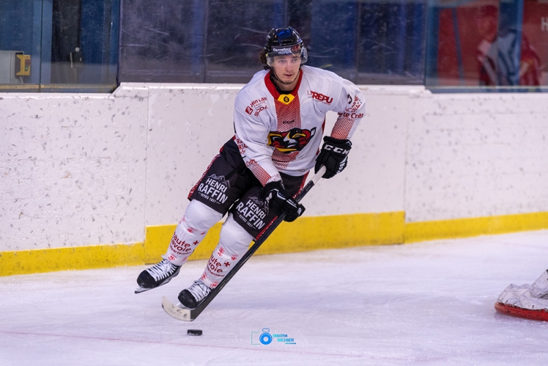 Photo hockey Division 1 - Division 1 : 2ème journée : Mont-Blanc vs Morzine-Avoriaz - Mont-Blanc emporte un derby fou !