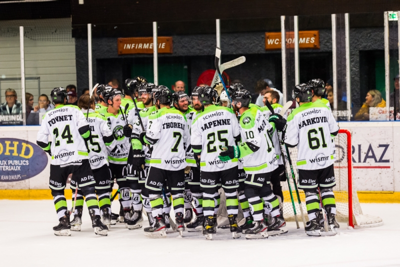 Photo hockey Division 1 - Division 1 : 2ème journée : Morzine-Avoriaz vs Epinal  - Première rencontre a domicile pour les Pingouins 