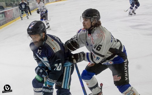 Photo hockey Division 1 - Division 1 : 2ème journée : Tours  vs Courchevel-Méribel-Pralognan - Tours vs HCMP - Reportage photos