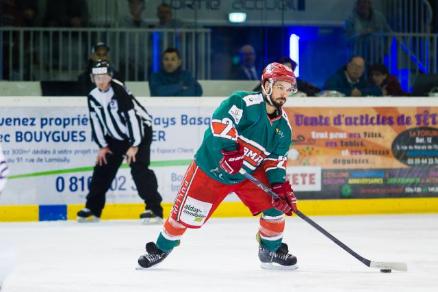 Photo hockey Division 1 - Division 1 : 3ème journée : Anglet vs La Roche-sur-Yon - Anglet évite le piège
