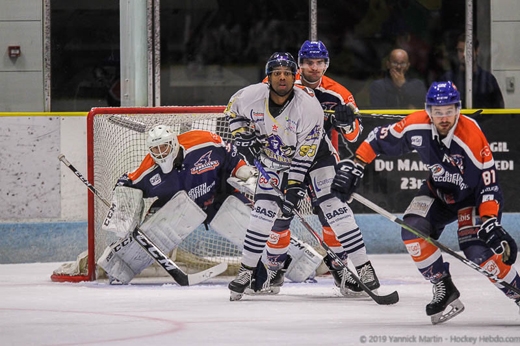 Photo hockey Division 1 - Division 1 : 3ème journée : Clermont-Ferrand vs Dunkerque - Clermont : si près du but