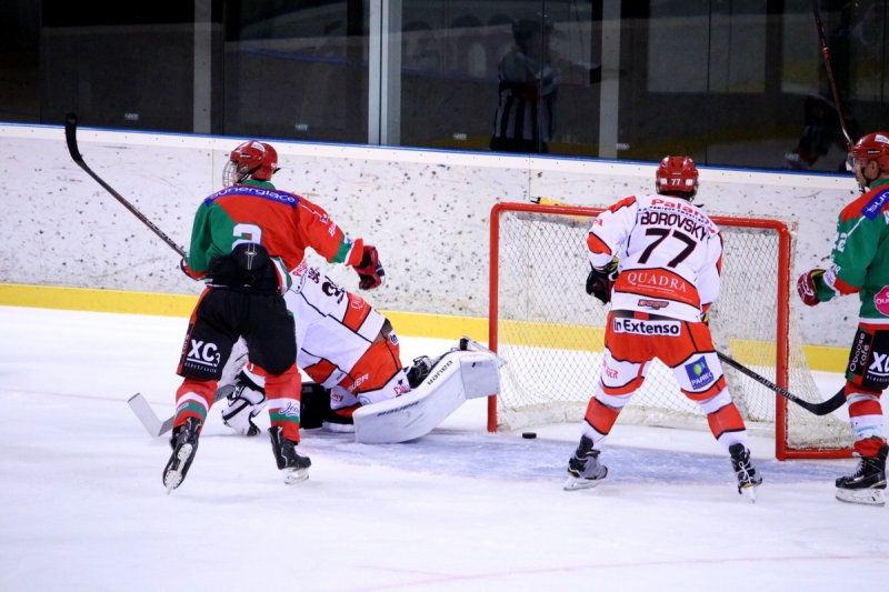 Photo hockey Division 1 - Division 1 : 3ème journée : Mont-Blanc vs Cholet  - D1 : Le Yéti, maître dans son antre