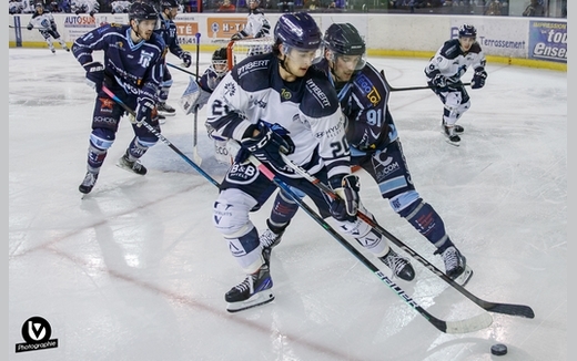 Photo hockey Division 1 - Division 1 : 3ème journée : Tours  vs Marseille - Tours confirme sa place de leader