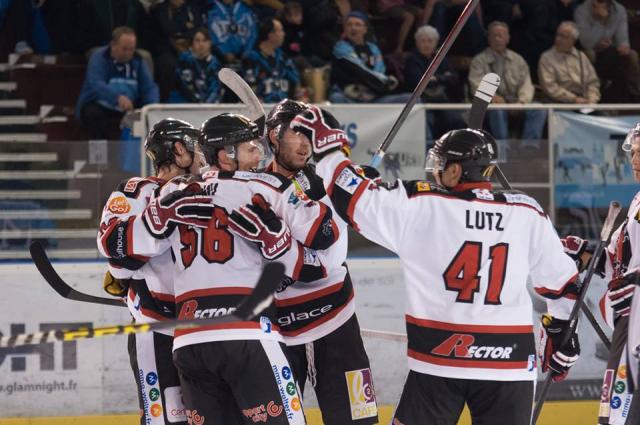 Photo hockey Division 1 - Division 1 : 3ème journée : Tours  vs Mulhouse - Un passage à vide coupable